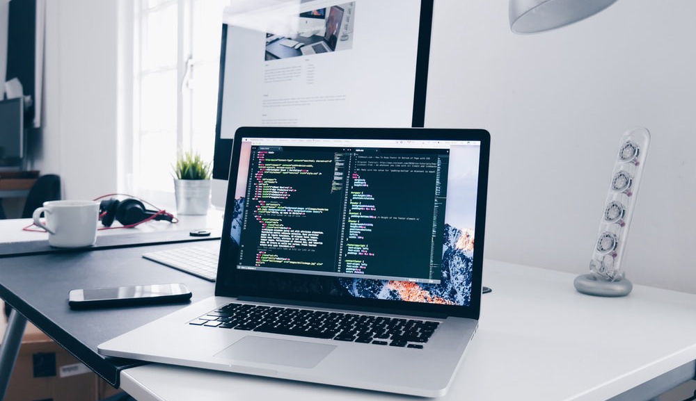 7 Reasons Why Companies Need a Strong IT Department 7 Reasons Why Companies Need a Strong IT Department