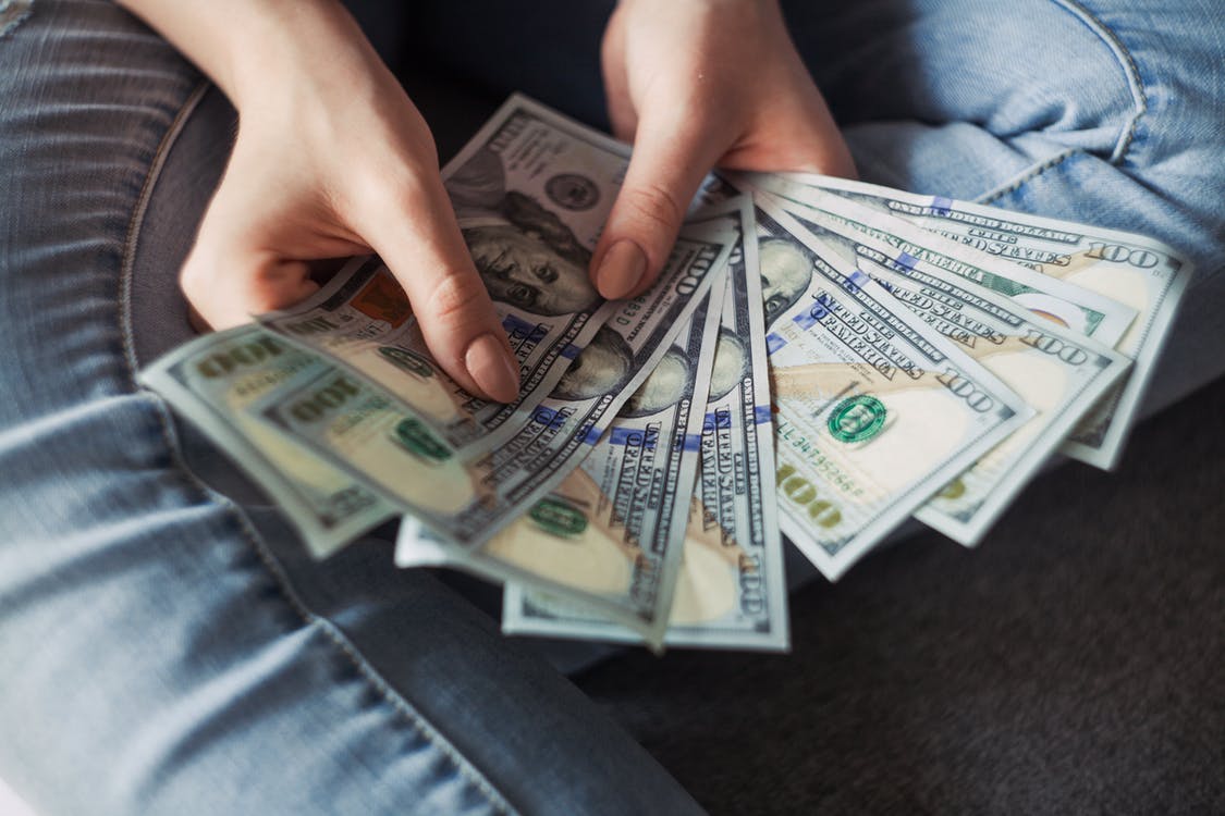 Advantages and Disadvantage of bank Loan Advantages and Disadvantage of bank Loan