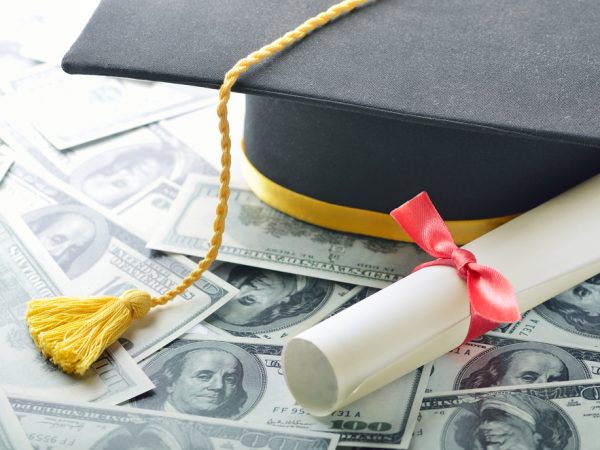 Funding for Students: A Brief Guide to Paying for Your Education