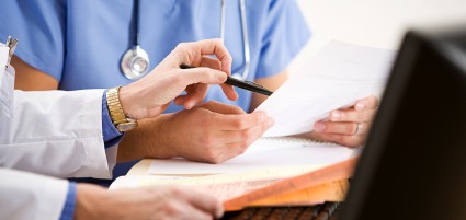 How to make a choice between in-house and outsourcing medical laboratory billing services? How to make a choice between in-house and outsourcing medical laboratory billing services?