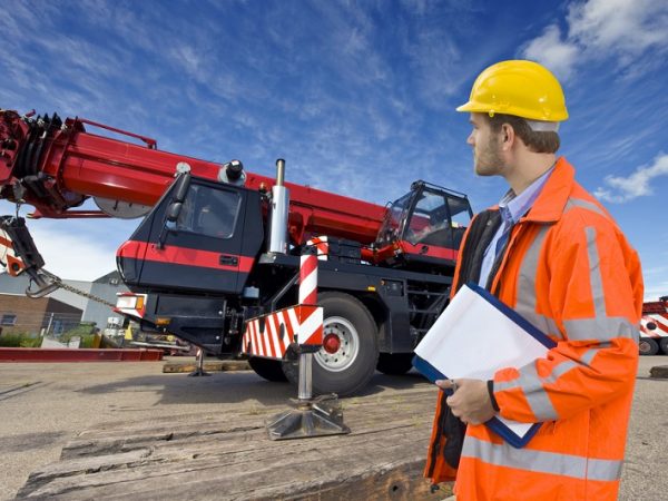 Questions to Ask Before You Choose Mobile Crane Hire Services