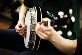 ULTIMATE GUIDE TO BANJO TUNING FOR BEGINNERS